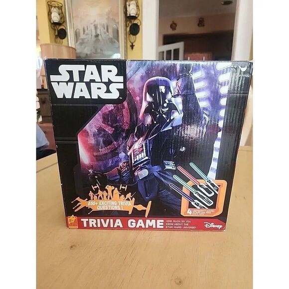 Disney Star Wars Trivia Game 650+ Questions Complete game - Picture 1 of 4